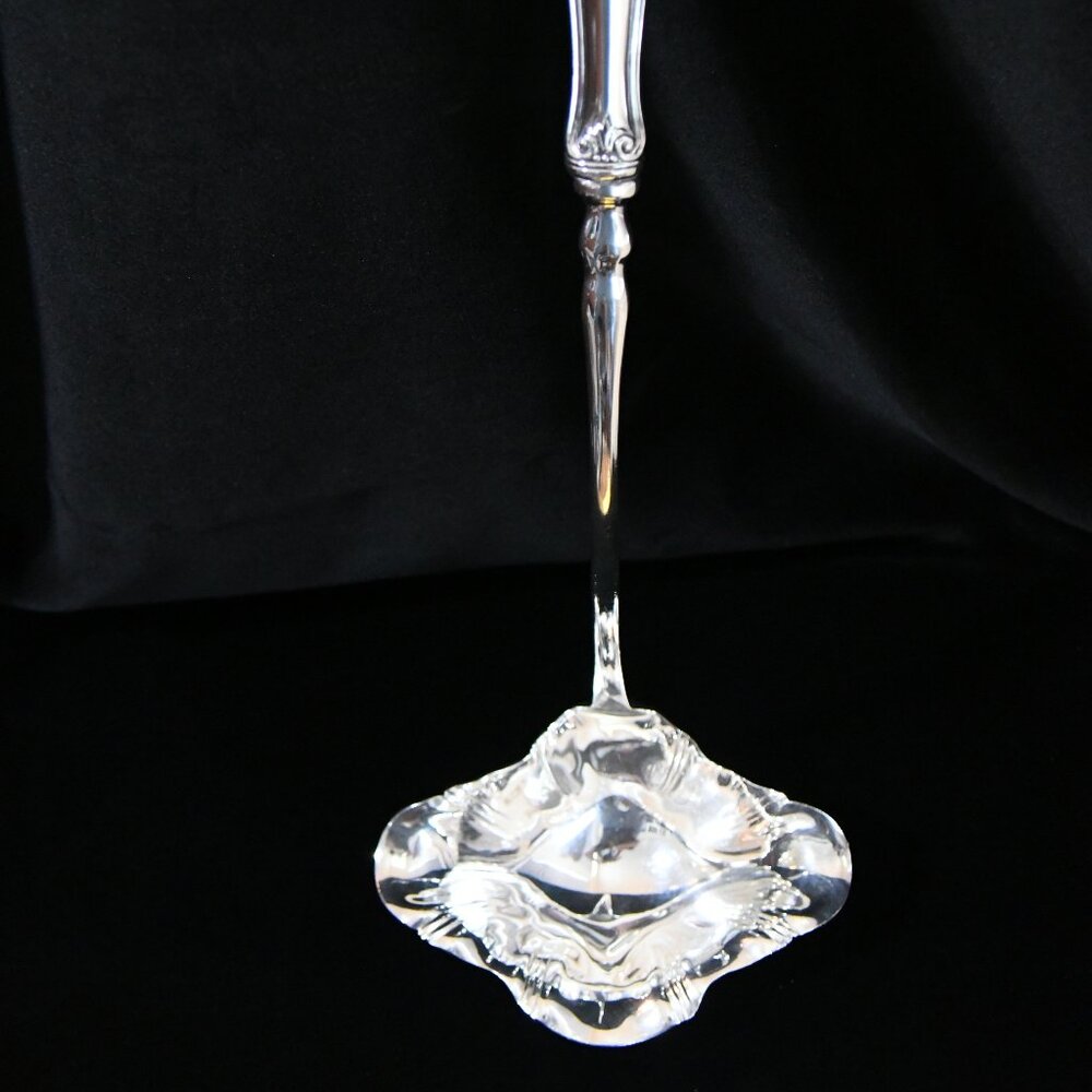 Vintage AE Lewis & Co. Sheffield England Sterling Silver Floraine Handled Ladle